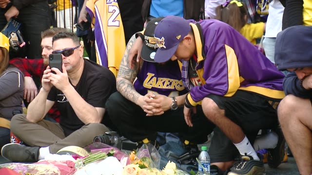 Fans mourn at Crowds Gather Outside Staples Center For Kobe Bryant Memorial at Staples Center on January 27, 2020 in Los Angeles, California.
